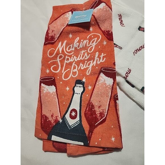 Holiday Cheer Kitchen Towels Making Spirits Bright Wine Bottles Set of 2 - Picture 3 of 7
